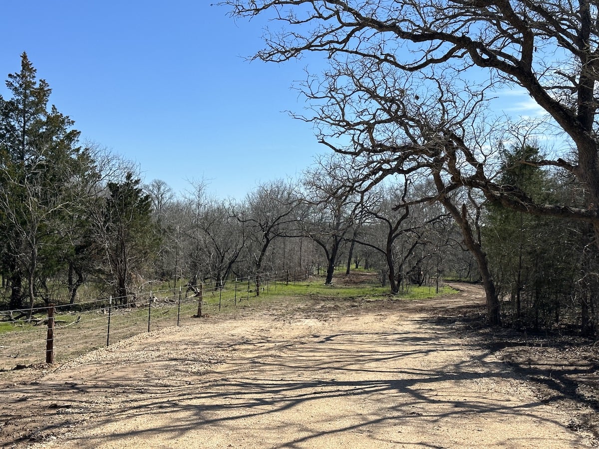 Luling, Texas, ,Land,For Sale,1054